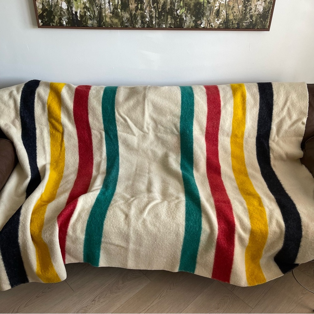 Vintage 1950s wool Hudson’s Bay iconic striped blanket 3.5 point HBC Hudson